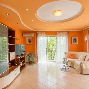 apartment-dean-umag.in-istria.net/