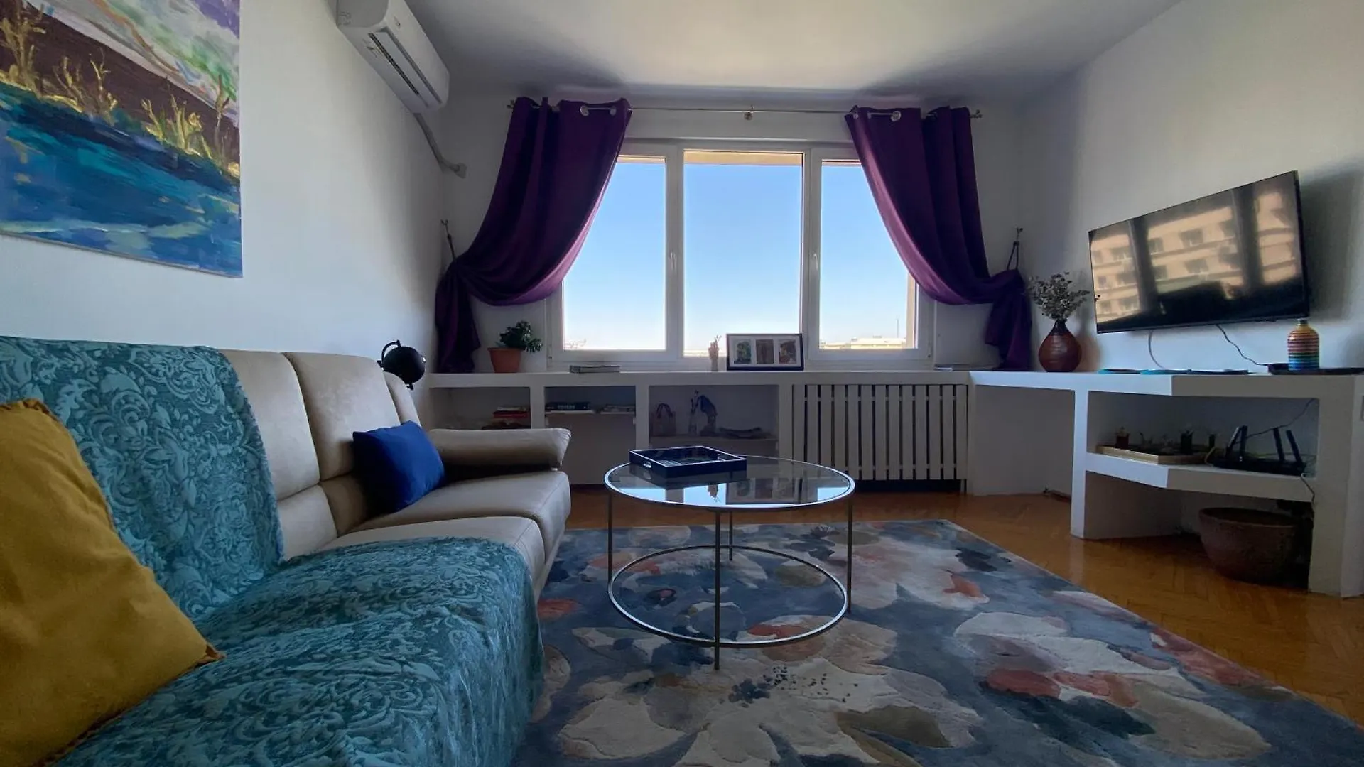 Appartamento The Dome, Sala Palatului, Walking Distance To The Old Town Bucarest Romania