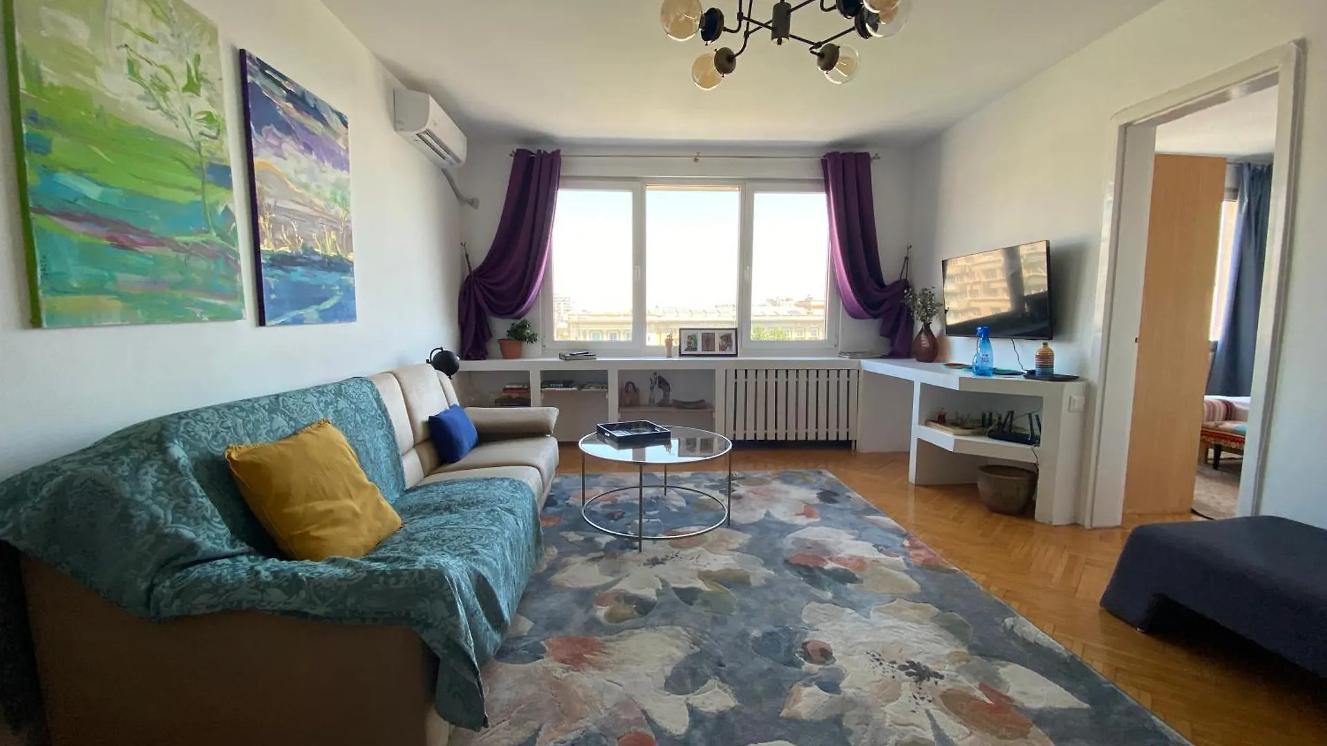 Appartamento The Dome, Sala Palatului, Walking Distance To The Old Town Bucarest Romania